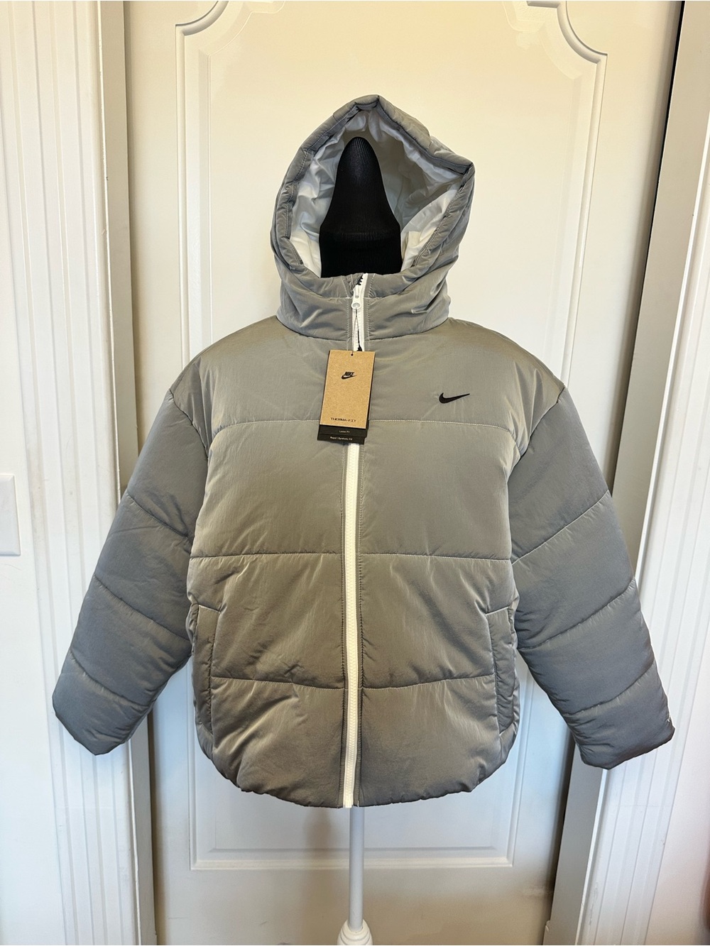Nike Therma-FIT Loose Water Repel Puffer Jacket Coat Synthetic Fill Gray XL NEW